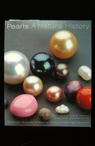真珠的自然歷史專書